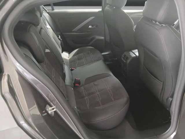 Opel Astra GS-Line Grand Sport