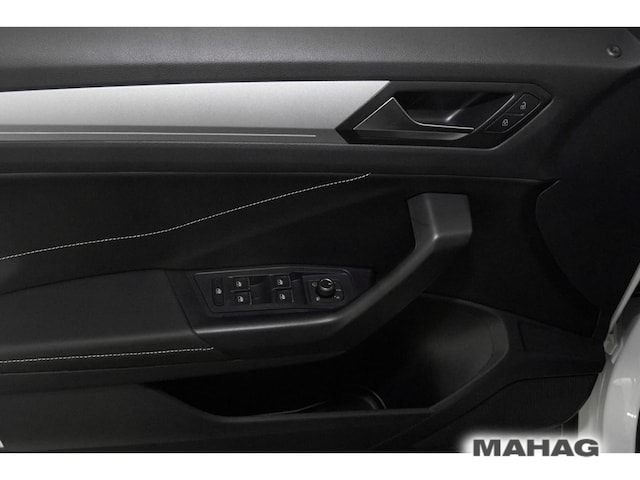 Volkswagen T-Roc 1.5 eTSI DSG