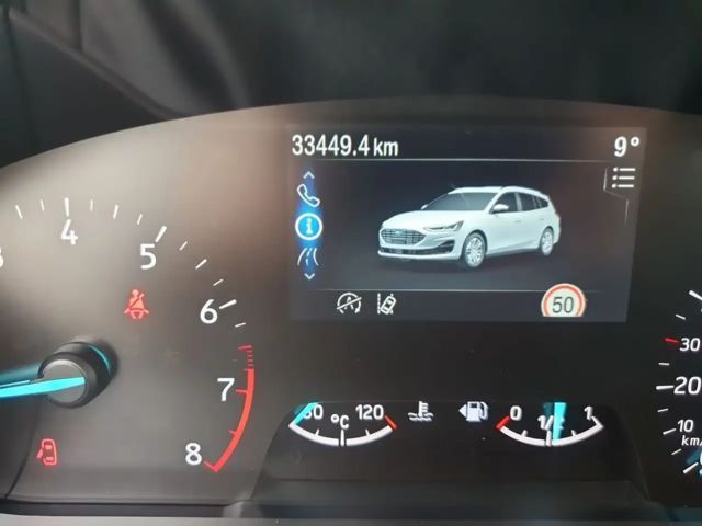 Ford Focus EcoBoost Titanium Wagon