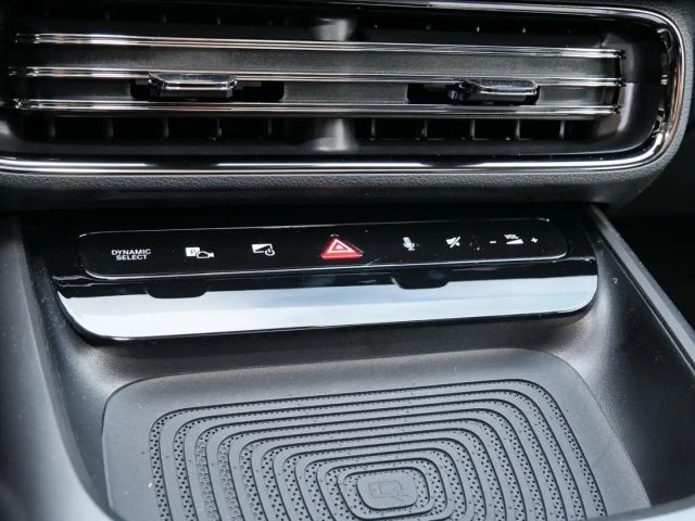 Mercedes-Benz CLA 200 4MATIC AMG Line Coupé