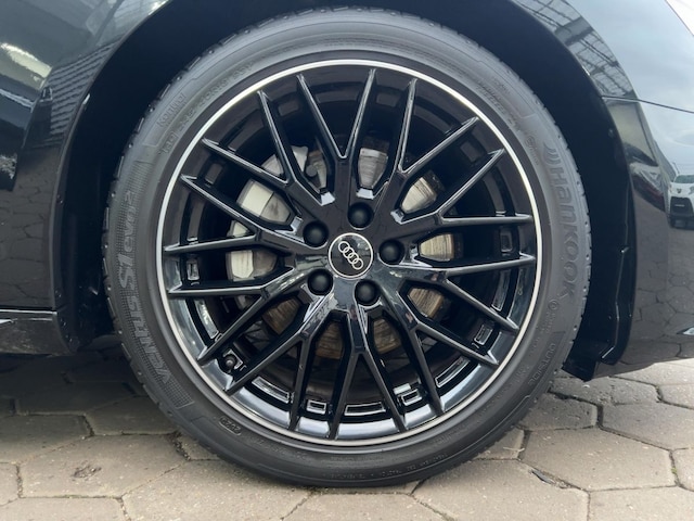 Audi A4 40 TDI Avant S-Line S-Tronic