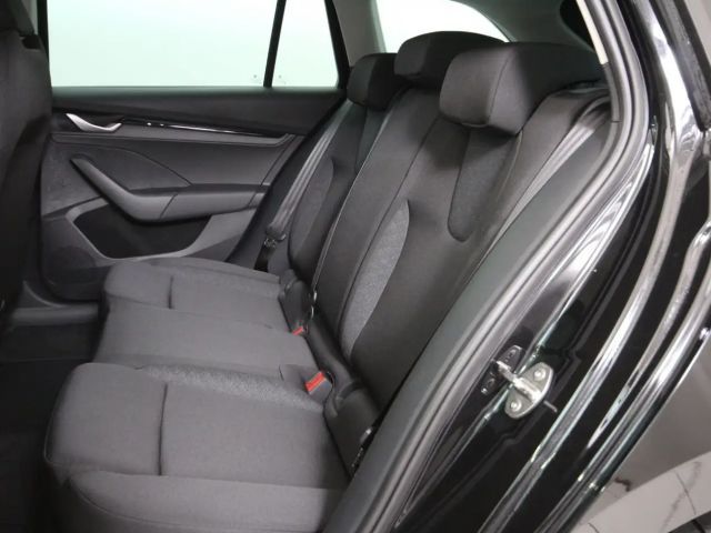 Skoda Octavia Essence TDI