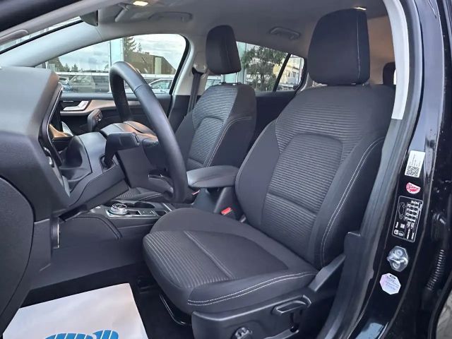 Ford Focus Titanium Wagon