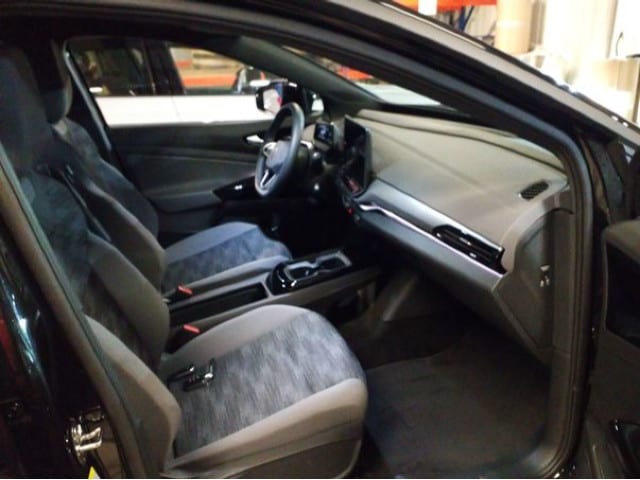 Volkswagen ID.4 IQ.Drive Performance Pure