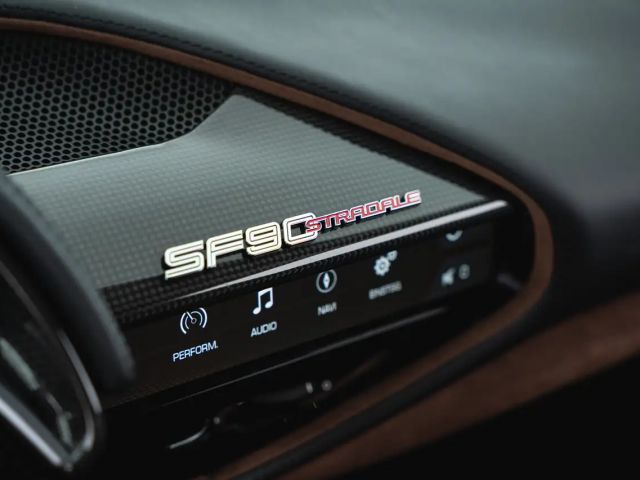 Ferrari SF90 Stradale