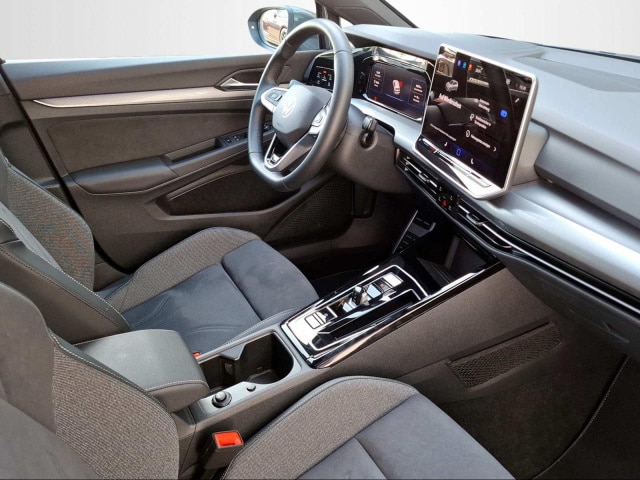 Volkswagen Golf 1.5 eTSI