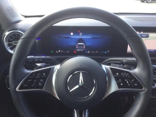 Mercedes-Benz A 220 4MATIC Progressive