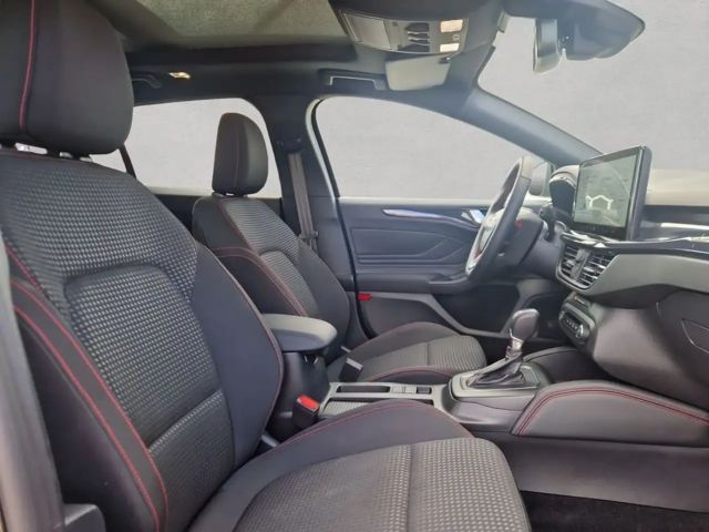 Ford Focus EcoBoost ST Line Wagon