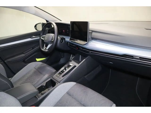 Volkswagen Golf 1.5 eTSI Golf VIII