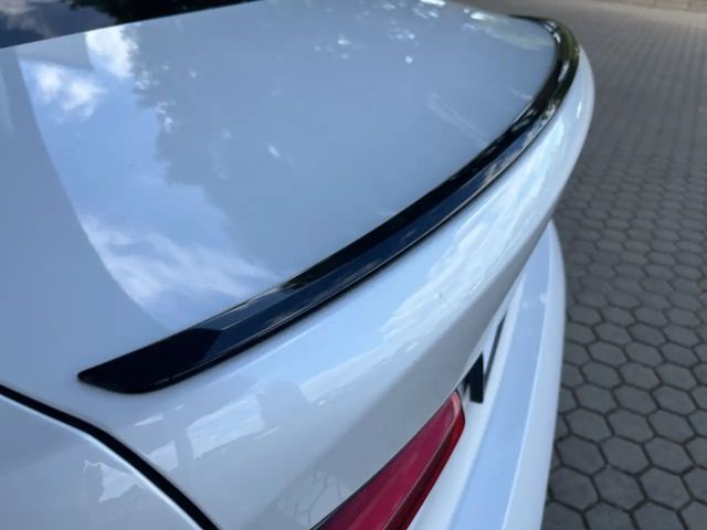 BMW 330 330i M-Sport Sedan xDrive