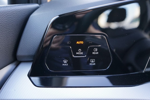 Volkswagen Golf 1.0 TSI Golf VIII