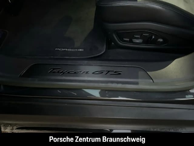 Porsche Taycan GTS Performance Plus