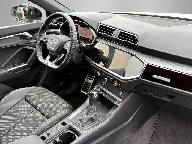 Audi Q3 35 TFSI S-Line