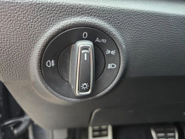 Volkswagen T-Roc Goal Navi Einparkhilfe LED-Scheinwerfer