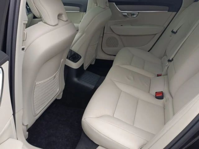 Volvo V90 AWD Dark T6 Ultra