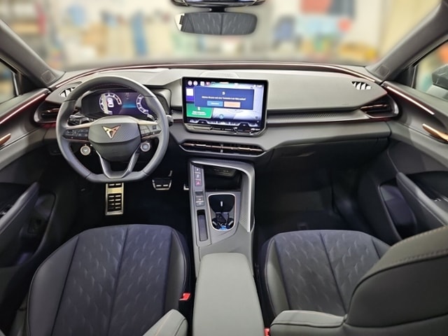 Cupra Terramar 2,0 TSI DSG MATRIX NAVI HUD AHK D-DRIVE