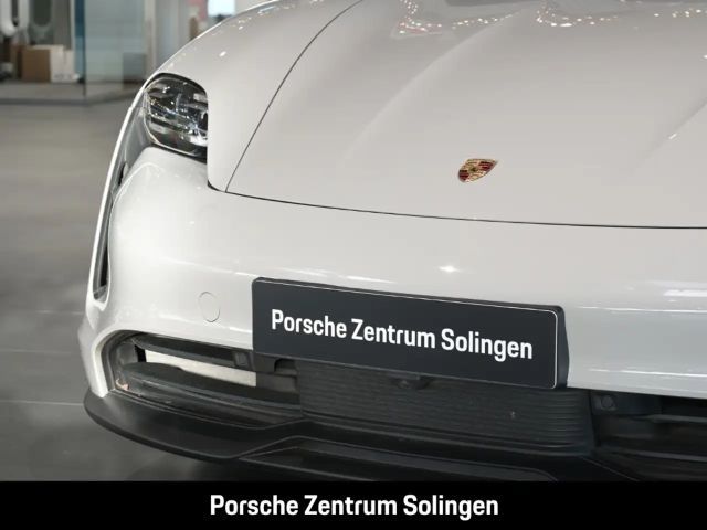 Porsche Taycan 4S