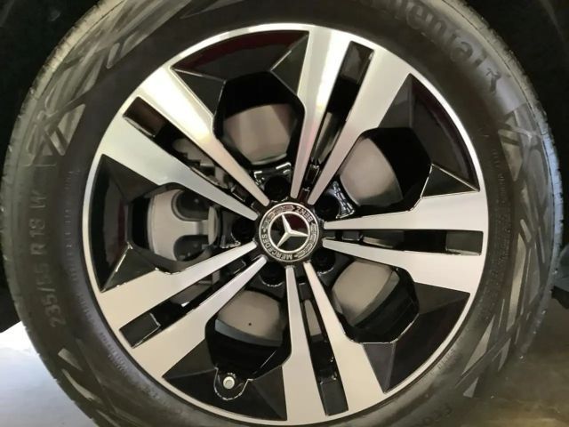 Mercedes-Benz GLA 220 4MATIC GLA 220 d