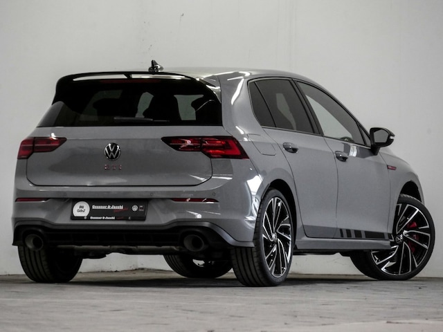 Volkswagen Golf 2.0 TSI GTI