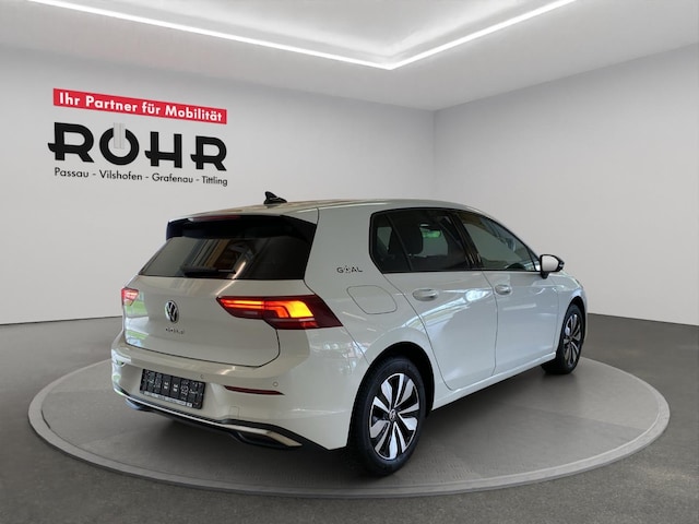 Volkswagen Golf 1.5 TSI BMT Golf VIII