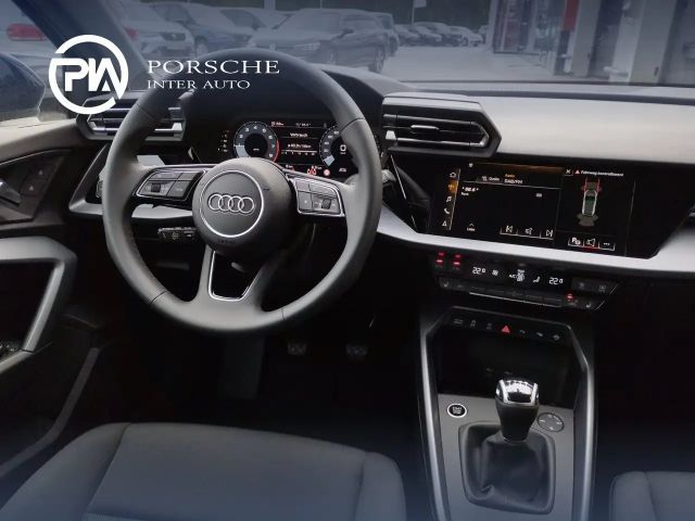 Audi A3 30 TFSI Sedan