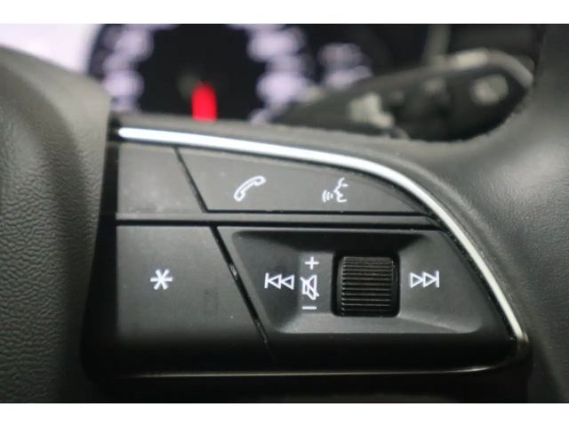 Audi A4 40 TDI Avant Quattro S-Line