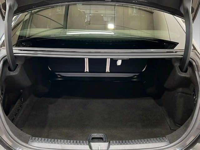 Mercedes-Benz E 450 4MATIC AVANTGARDE Sedan