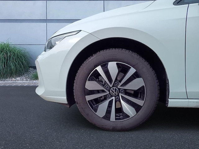 Volkswagen Golf 1.5 eTSI DSG