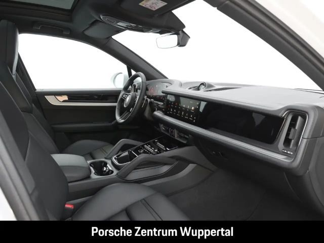 Porsche Cayenne Surround-View Sportabgas LED-Matrix