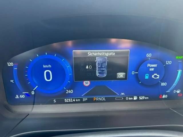 Ford Kuga Plug in Hybrid Titanium X