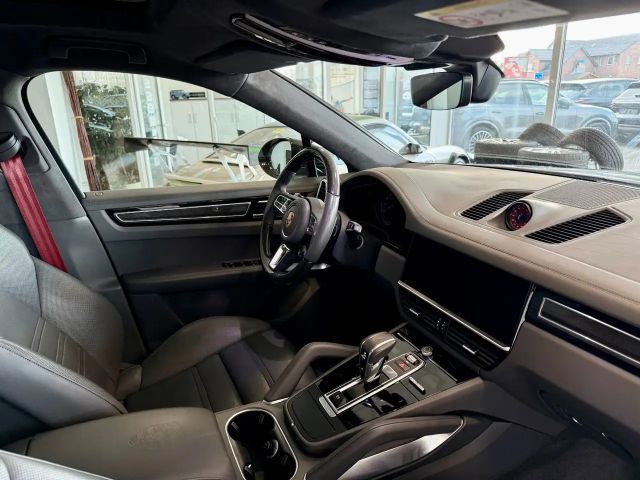 Porsche Cayenne Coupé Turbo