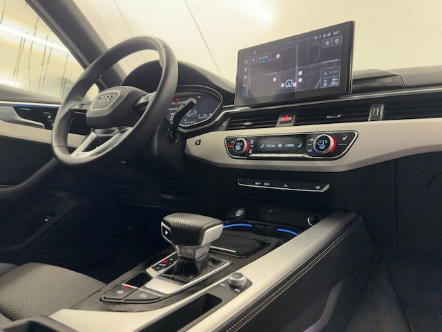 Audi A4 35 TFSI Avant S-Tronic