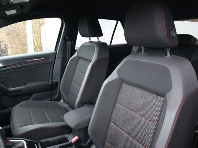 Volkswagen T-Roc 1.5 TSI DSG Sport