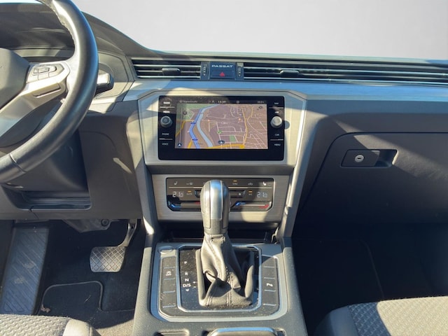 Volkswagen Passat 1.5 TSI Business DSG Variant