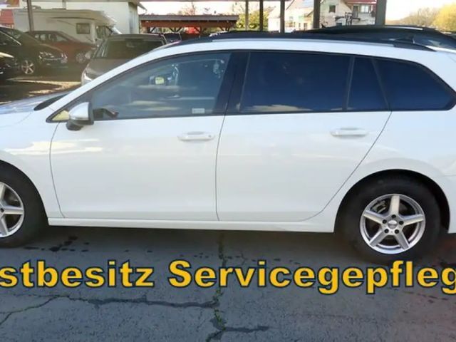 Volkswagen Golf Life Variant