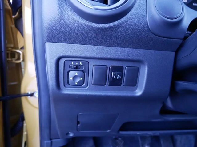 Mitsubishi Space Star Star