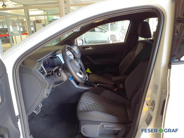 Volkswagen Polo 1.0 TSI DSG R-Line