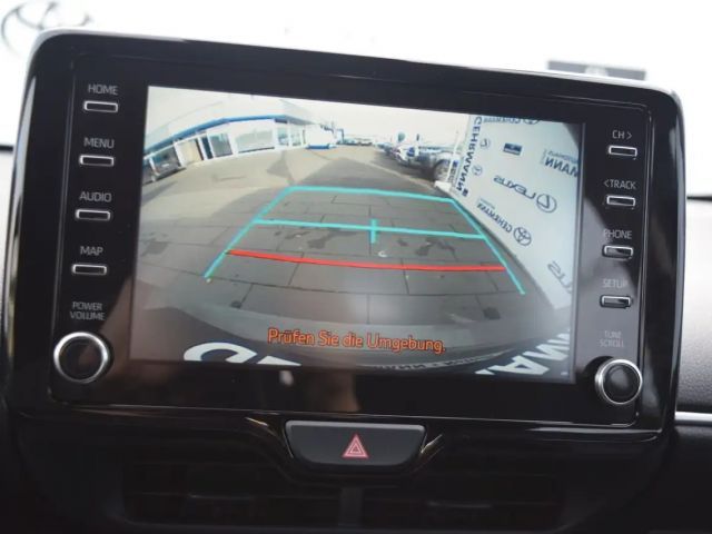 Toyota Yaris Club Hatchback