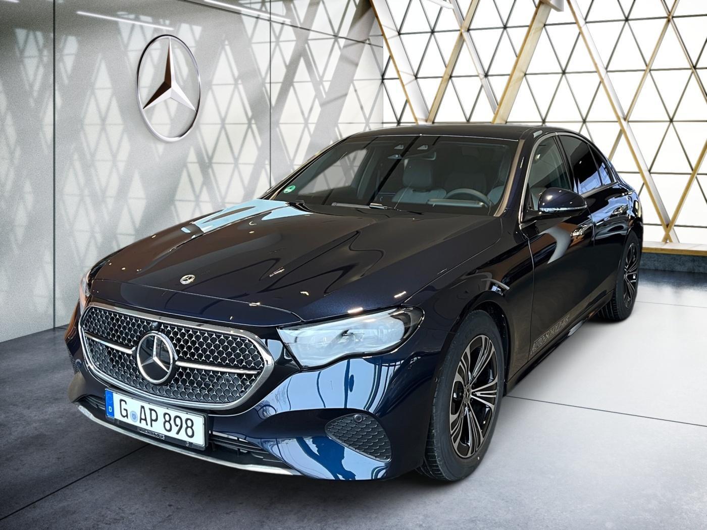 Mercedes-Benz E 200 4MATIC AVANTGARDE Sedan