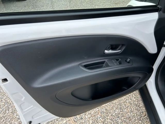 Toyota Aygo X Hatchback Play X-play