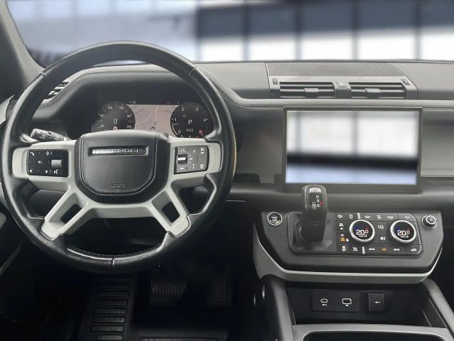 Land Rover Defender 110 D300 Dynamic HSE