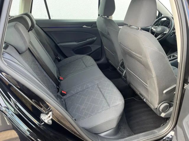 Volkswagen Golf DSG Golf VIII Life Variant