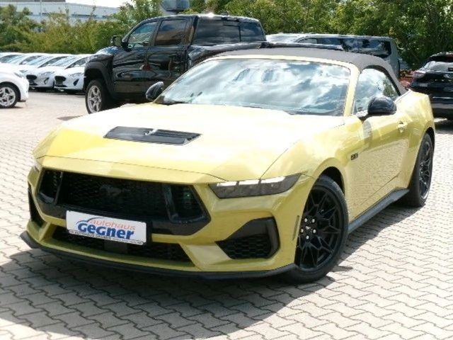 Ford Mustang Convertible GT 5.0 V8