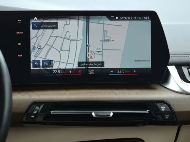 BMW 220 220i Active Tourer Luxury Line