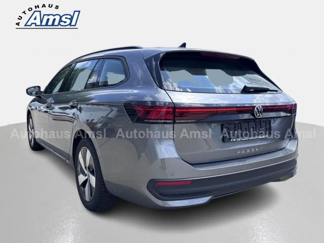 Volkswagen Passat 1.5 eTSI DSG Variant