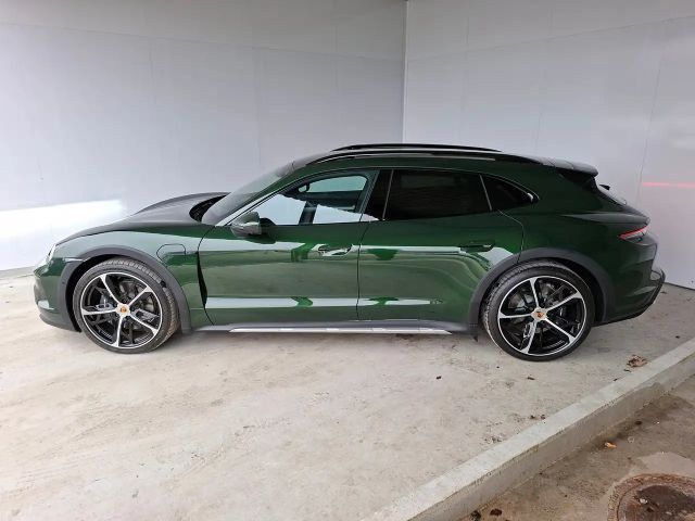 Porsche Taycan 4 Cross Turismo
