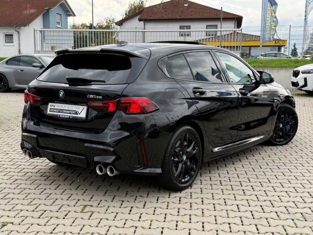 BMW 135 Sedan xDrive