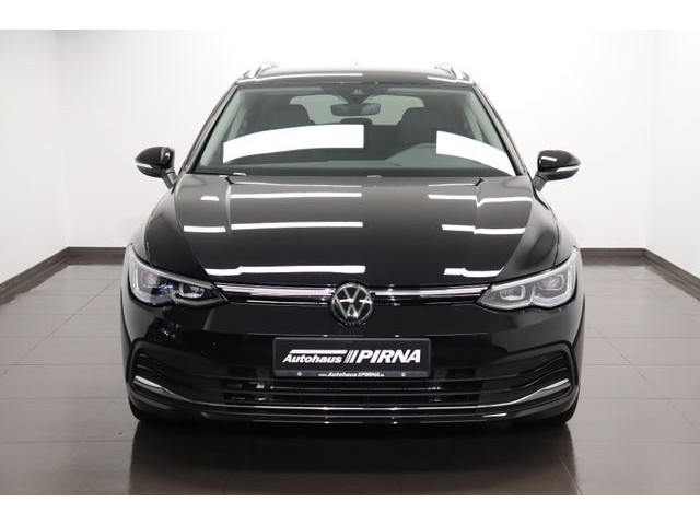 Volkswagen Golf Life Variant