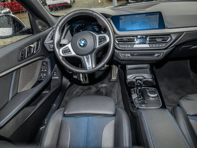 BMW 118 118i M-Sport Sedan