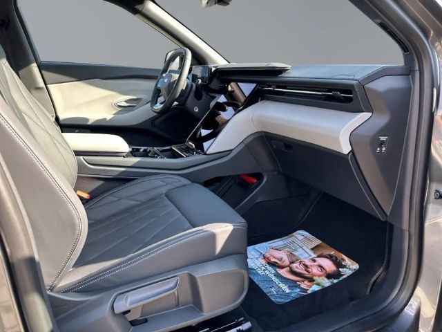 Ford Explorer Premium RWD